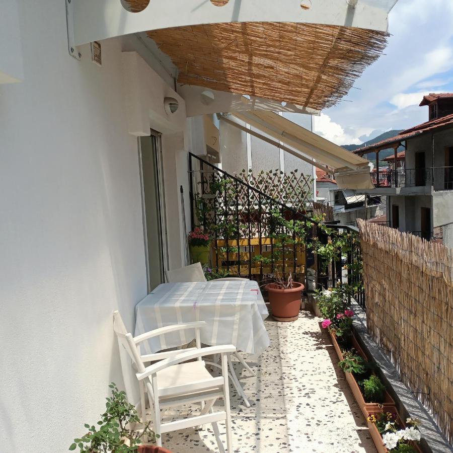 Edessa Classic Home Apartment Buitenkant foto
